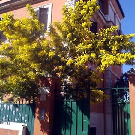 Garden Flat By Vatican Walls Πανσιόν Ρώμη