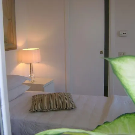 Garden Flat By Vatican Walls Guest house