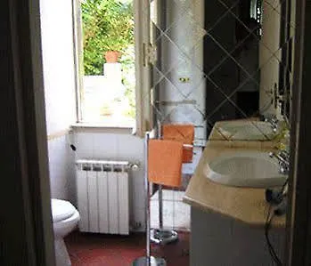 Garden Flat By Vatican Walls Guest house 3*